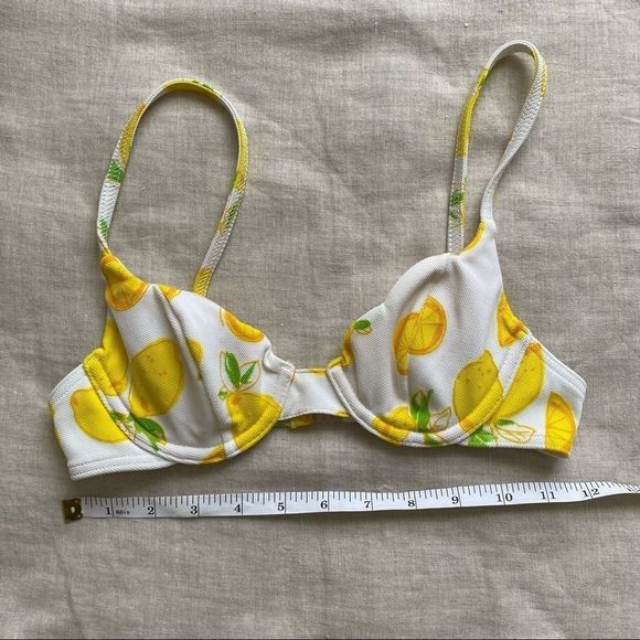 NWOT Lemon 🍋 Bikini Top - Picture 4 of 5